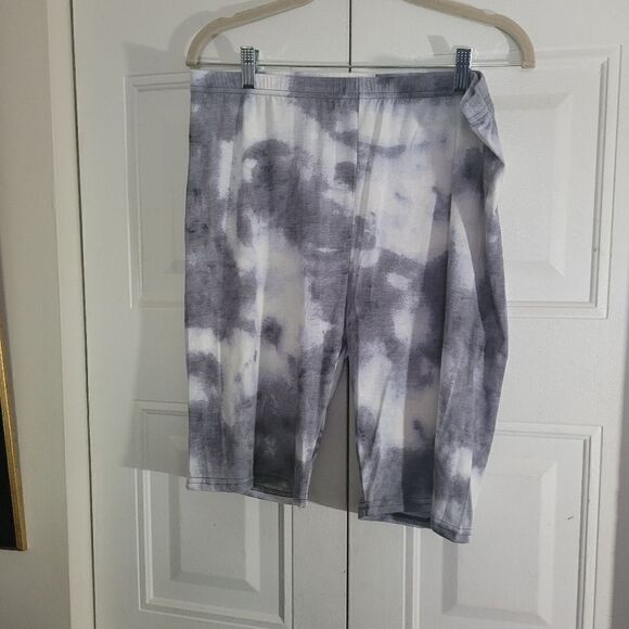 ELLIE and kate Gray/white Tye Dye Short Set size 1xlarge NWT short Top / pants - Picture 6 of 11